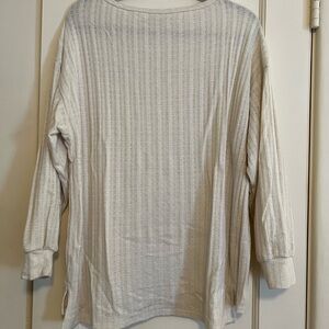 Vine & Love: cute & comfy long-sleeve blouse